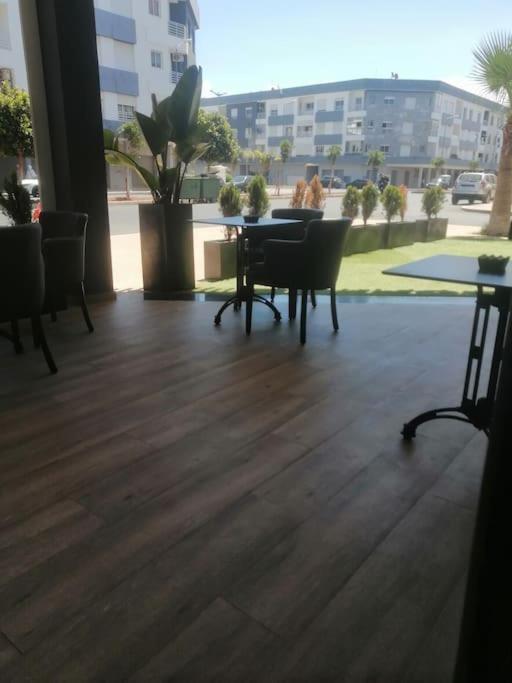 Luxe Moderne Et Confort A Harhoura Buitenkant foto